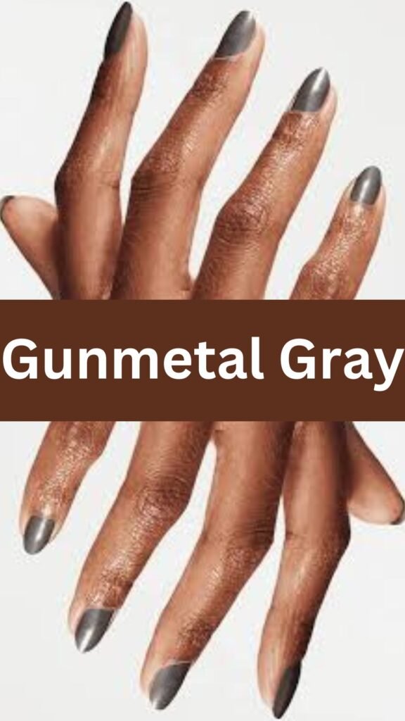 gunmetal-grey-fall-nail-for-dark-skin-nailstrends.com