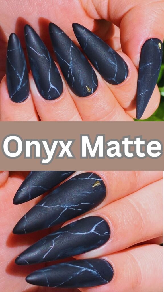 onyx-matte-fall-black-nail-nailstrends.com